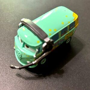 Disney Cars Fillmore with headset Diecast